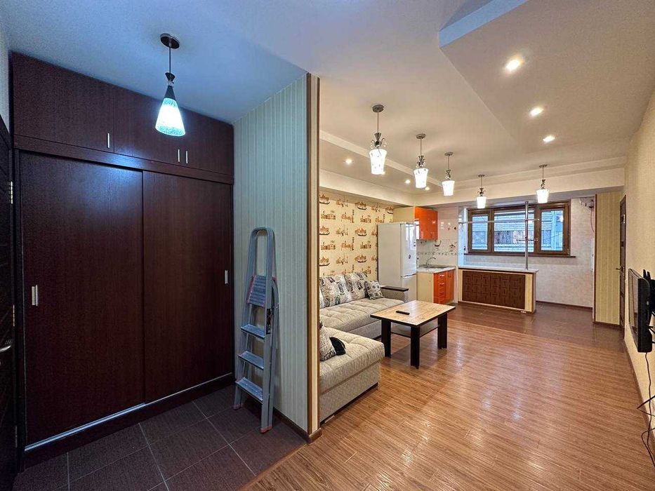 Продаётся квартира 2/7/18 48 кв.м Хамида Алимжана