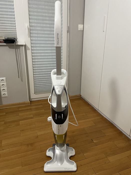 Прахосмукачка и миене с пара ,почти нова