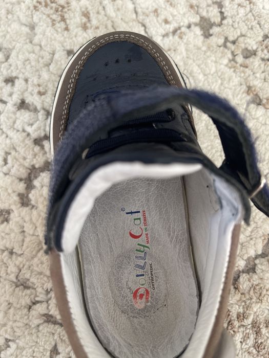 Детская обувь  на девочку