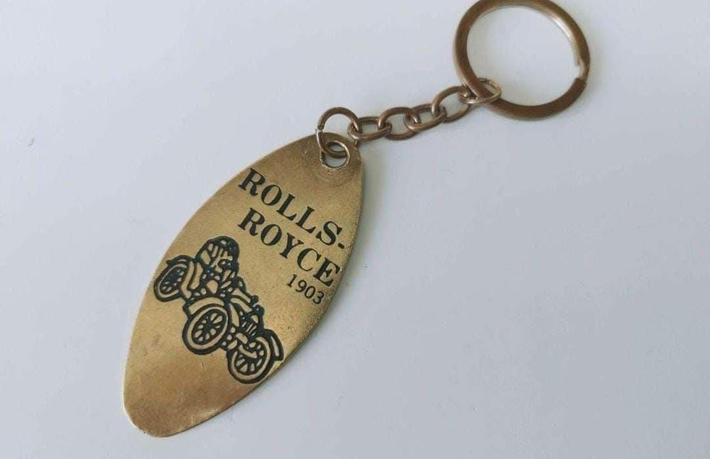 Vechi Breloc Rolls Royce 1903 din bronz