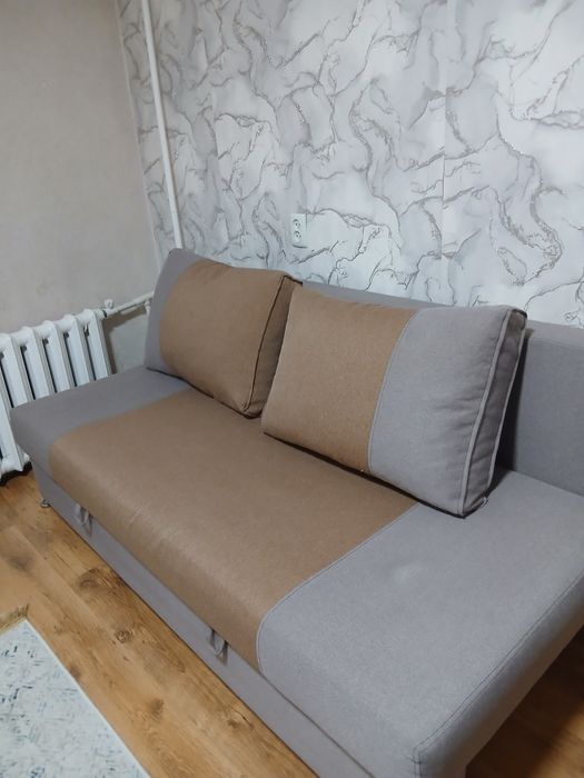 Продам тахту в отличном состоянии