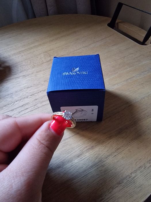 Inel Attract Round Swarovski Clasic