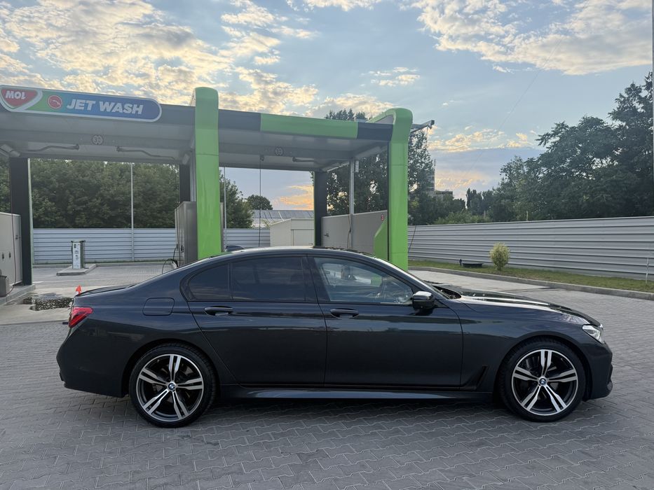 BMW 7 Series 2017 — imagine 3