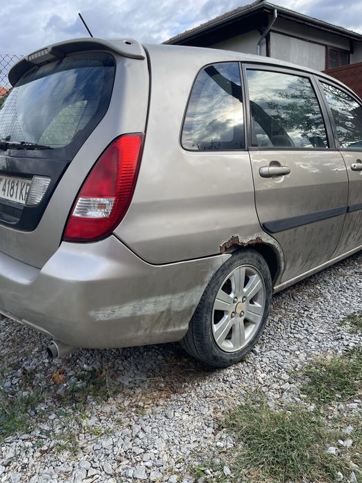 Сузуки лияна на части