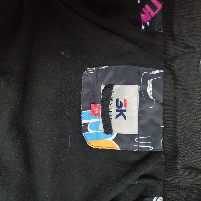 Продам комбинезон на девочку на возраст 2.25 года