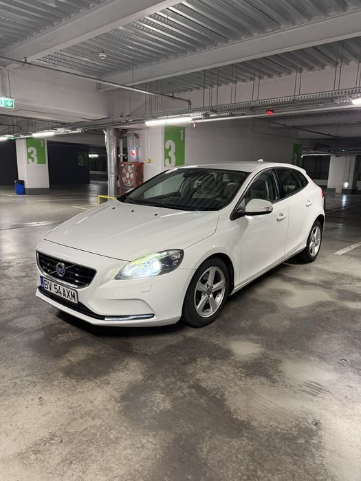 VOLVO V40 2014 — imagine 2