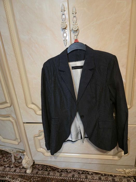 Новый женский пиджак от Zara размер Xl