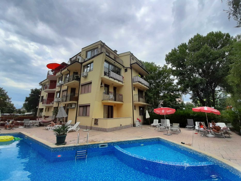 Давам под наем апартамент в комплекс Сапфир,Слънчев Бряг