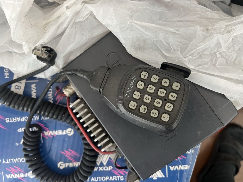 Продам рацию kenwood