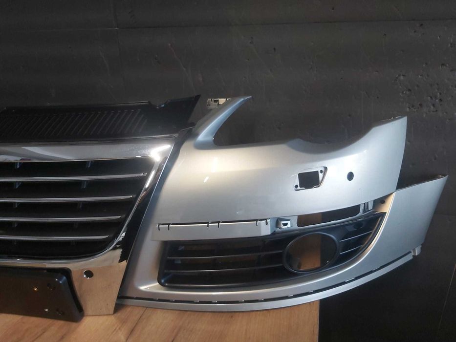 Pachet Bara Fata+Grila Radiator VW Passat B6 05-11 (LR7L (Auriu))