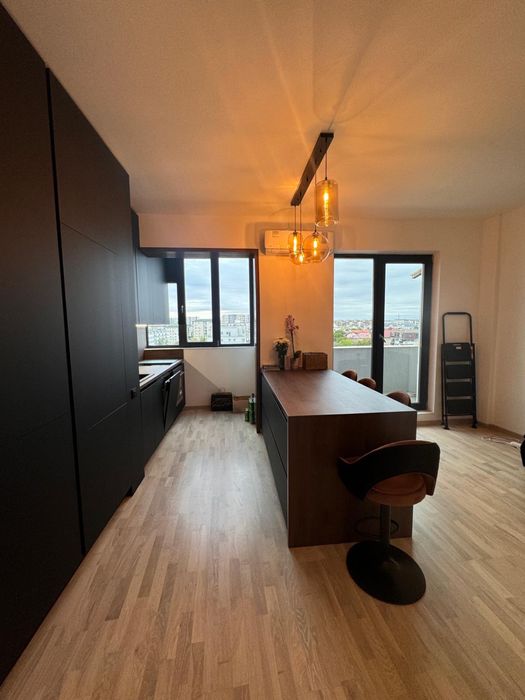 Vand apartament 3 camere Pacii