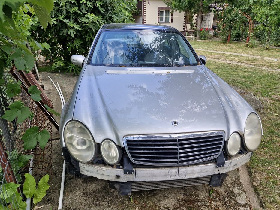 MERCEDES-BENZ E-Class 2004 — imagine 5