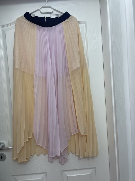 Fuste plisate  impecabile Zara