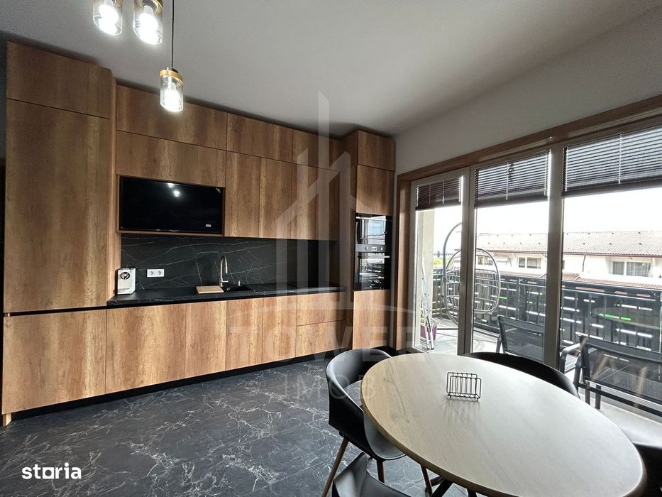 Apartament 3 camere cu loc de parcare și terasă de vânzare