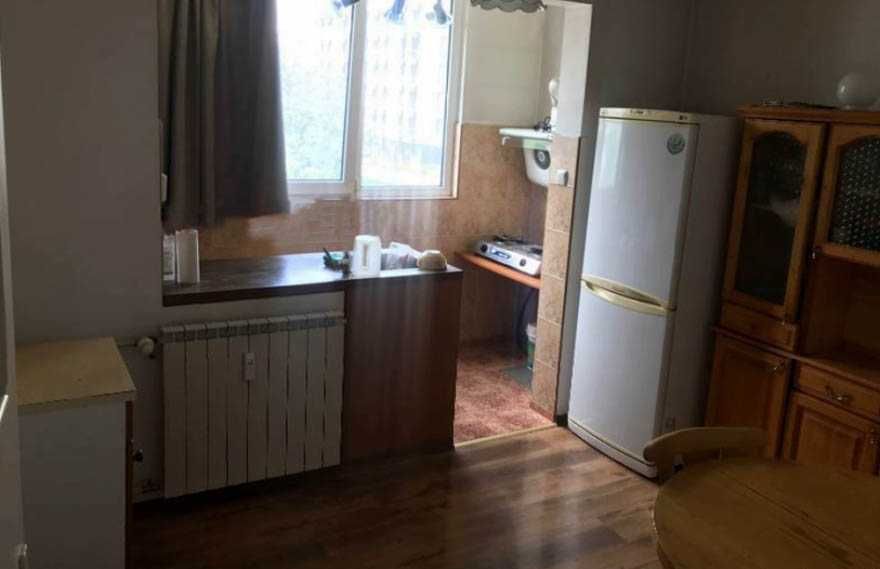 Дава се под наем Тристаен апартамент в София, Връбница 1 - 88 кв.м за 480 € - Снимка #1