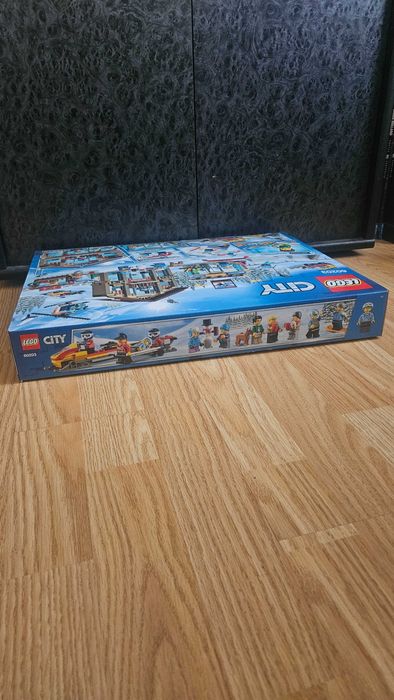 LEGO City 60203 Ski Resort