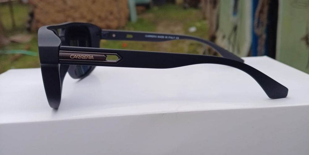 Ochelari de soare Carrera P 812