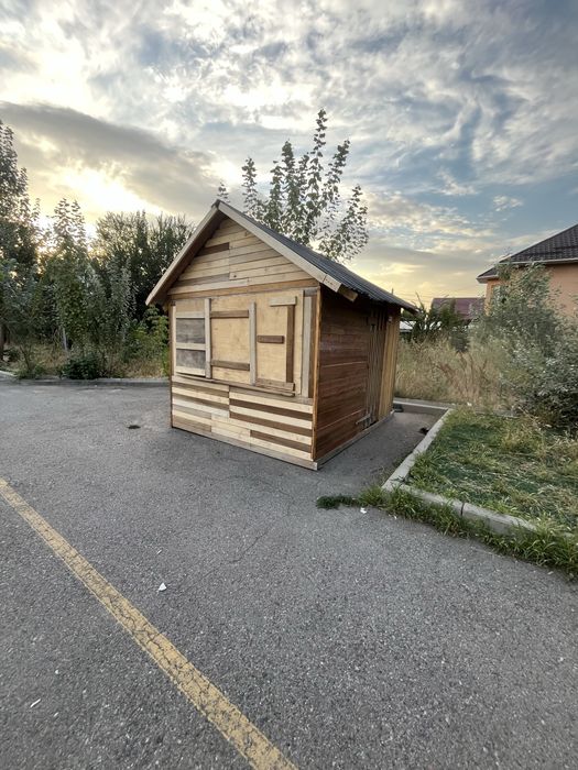 Срочно Продам 3 домика дереаянные