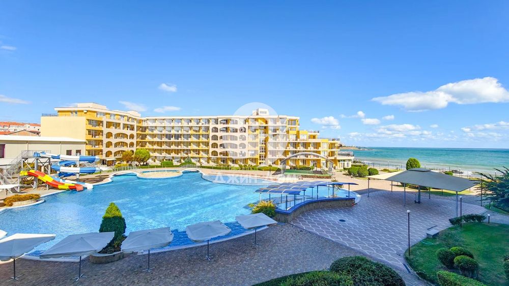 Продава се Двустаен апартамент в Ахелой - 72 кв.м за 617 €/кв.м - Снимка #9