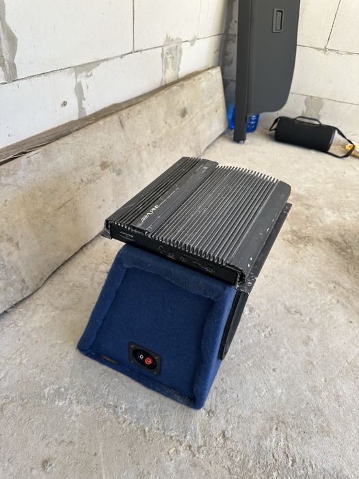 Vand subwoofer + statie auto