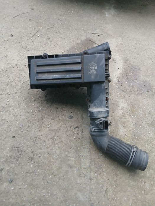 Carcasa filtru aer cu debitmetru golf 5/octavia 2 1.9 tdi cod bkc,bxe!