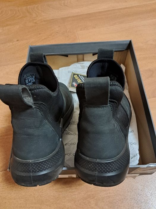 Продаю челси женские бренд ECCO