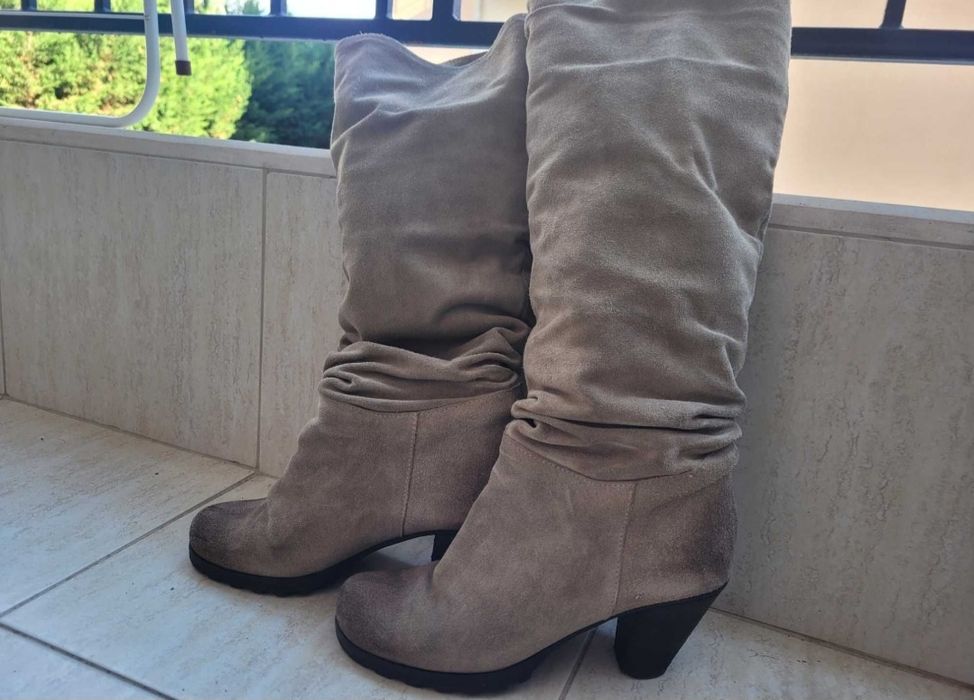 Велурени ботуши - Дарис