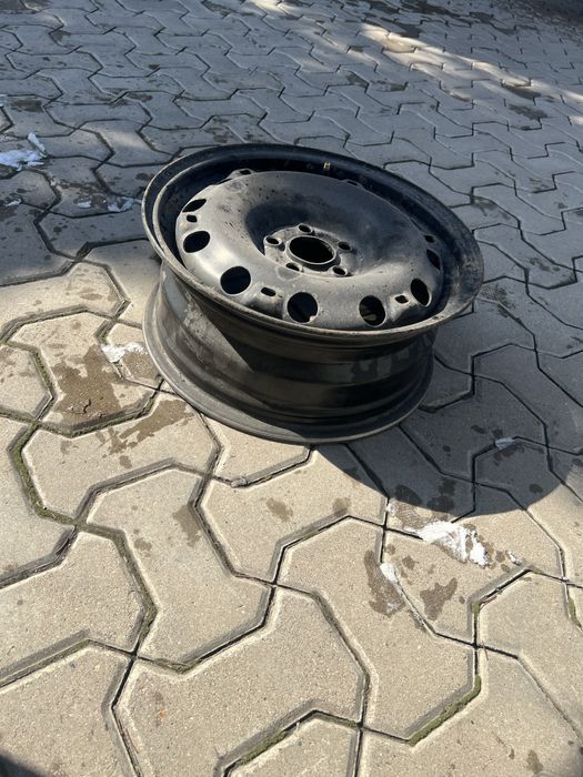 Штампованные диски 15 диаметр 4шт