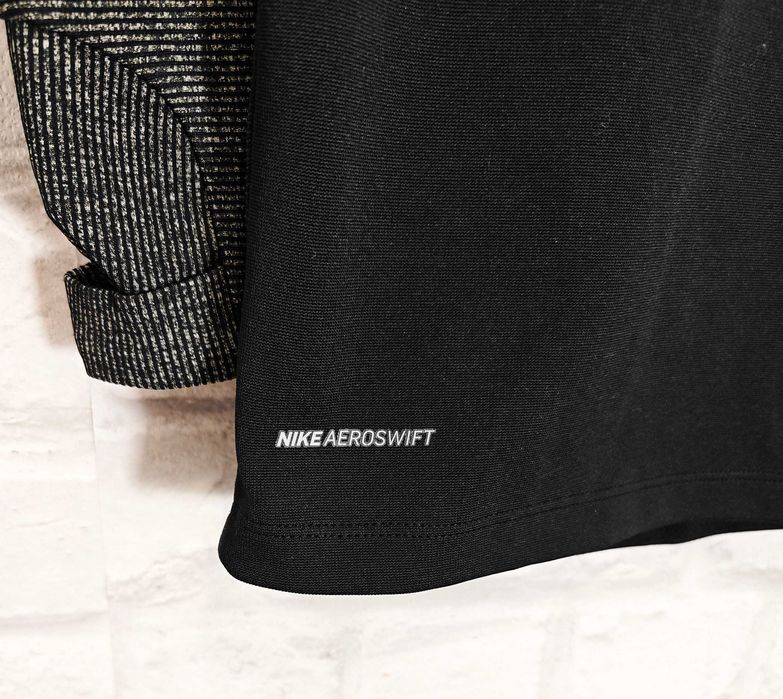 NIKE Aeroswift Мъжка фланелка размер М