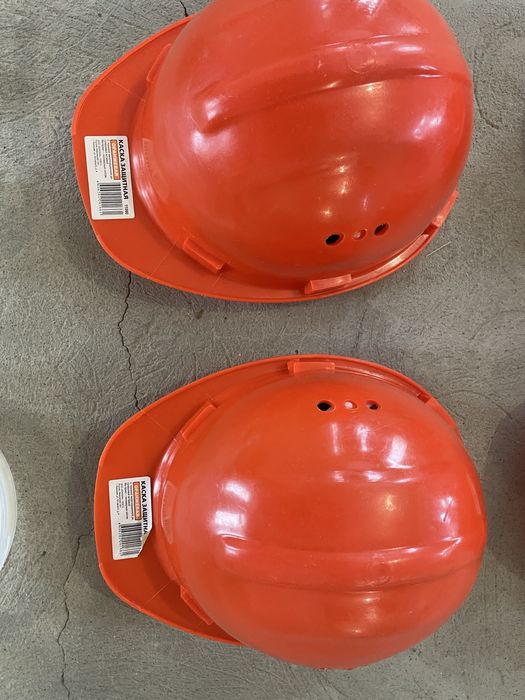 Каска защитная.