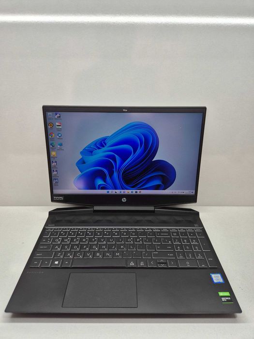 HP Pavilion Gaming Core i7-9750H  8/512gb NVIDIA GTX 1660 Ti 6GB
