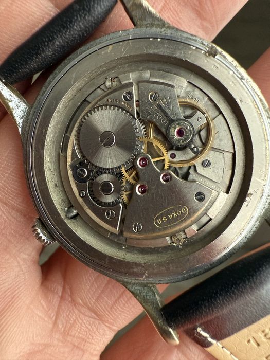 Ceas vechi mecanic Doxa