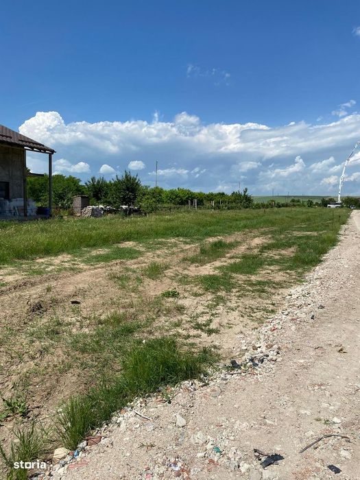 5 parcele teren intravilan, Ișalnița