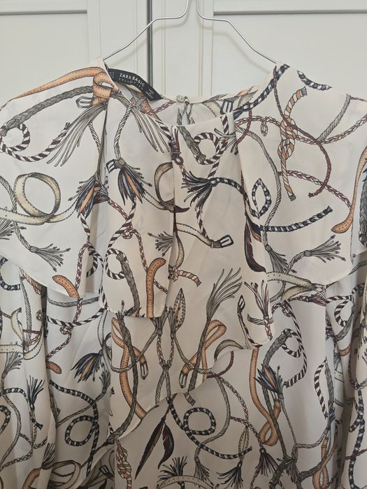 Дамски блузи, дамска риза