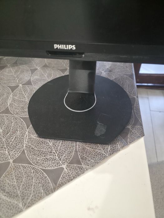 Монитор PHILIPS Screen Size: 23.8 to 24 inches