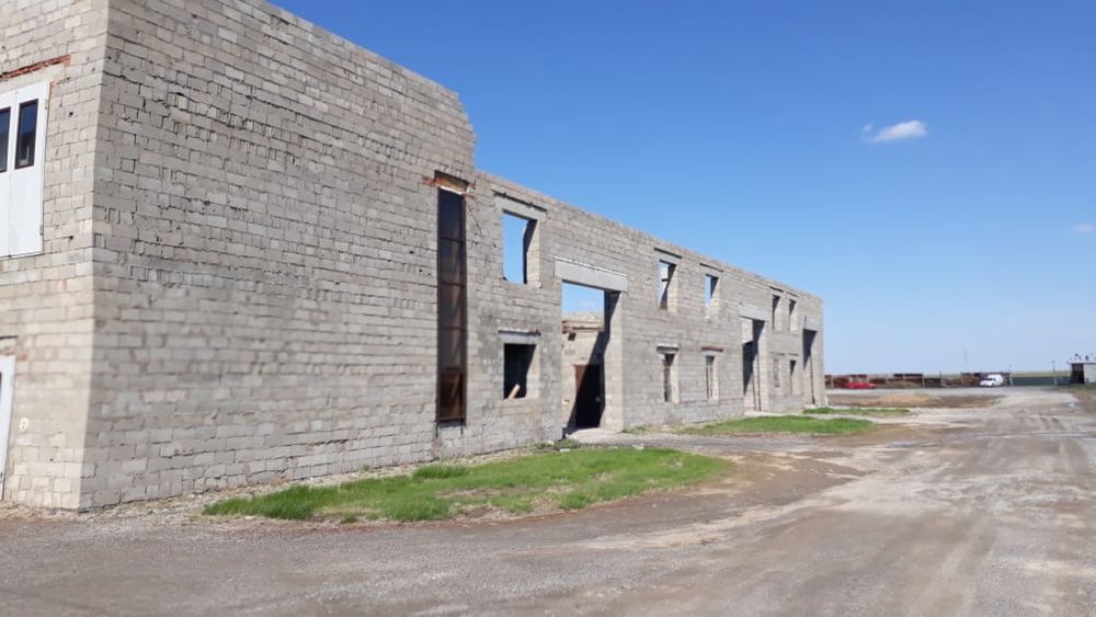 Продаётся промбаза