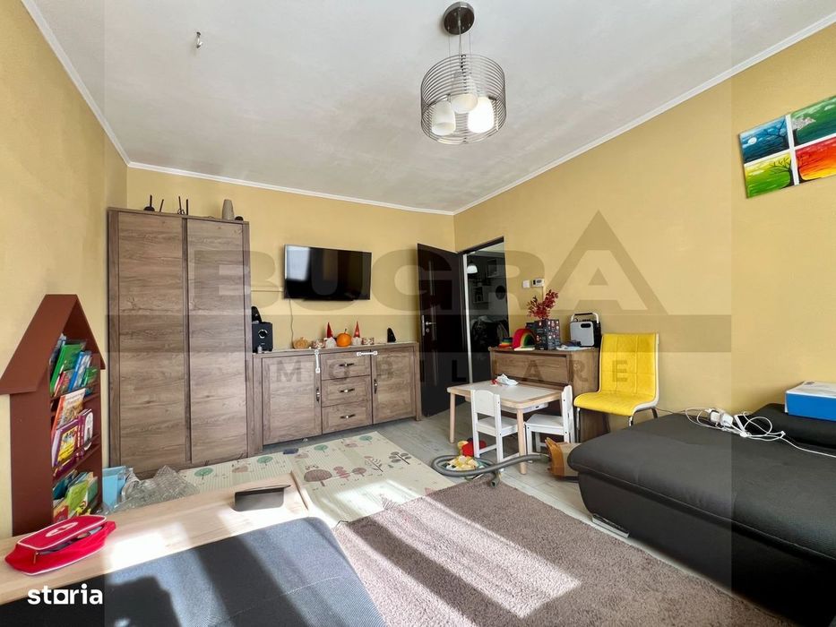 Apartament de 3 camere, 64mp, decomandat, zona strazii Aurel Vlaicu