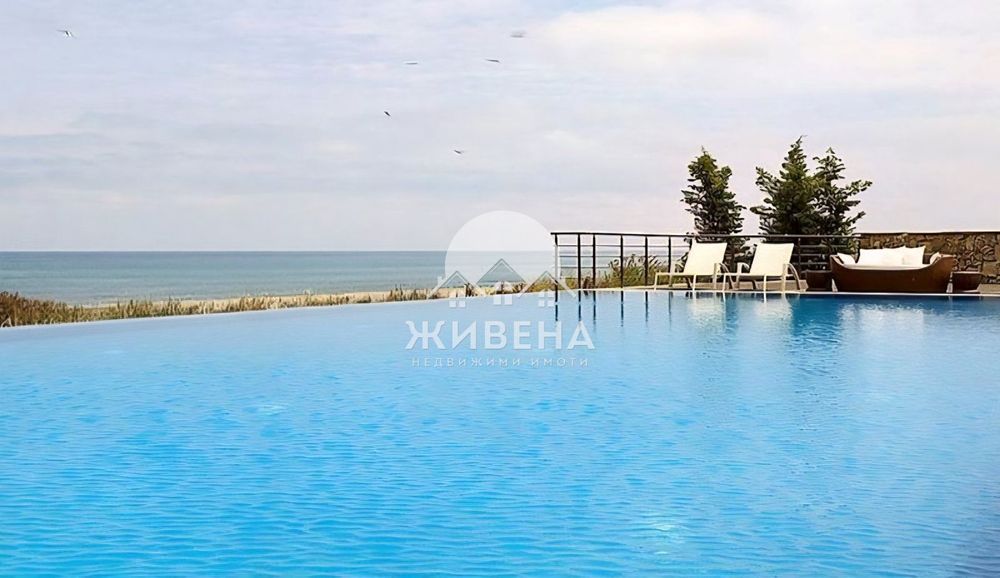 Продава се Двустаен апартамент в Обзор - 84 кв.м за 923 €/кв.м - Снимка #5