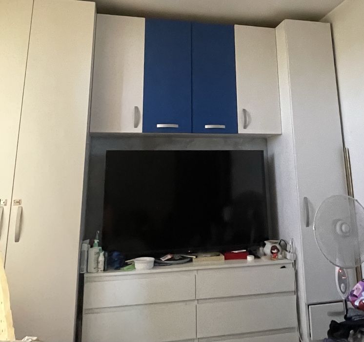 Canapea 3 locuri extensibila/Mobila tineret , sifonier / pat 140/190
