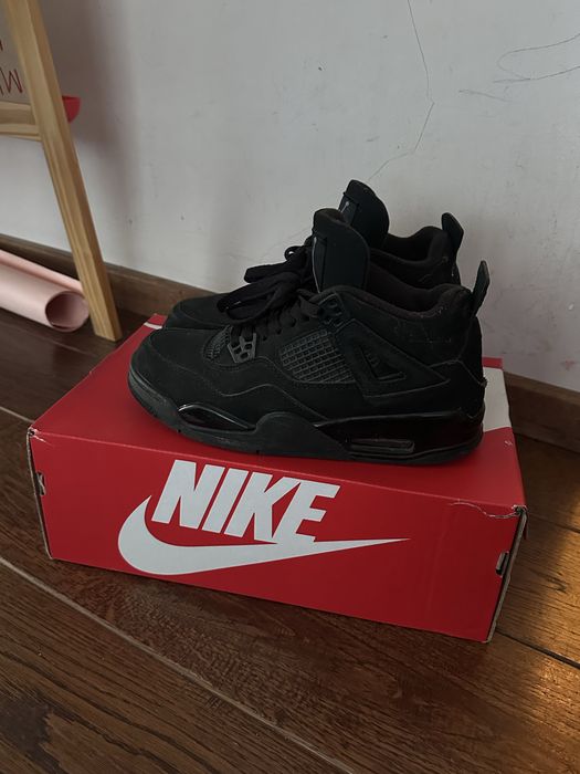 Nike Jordan 4 black