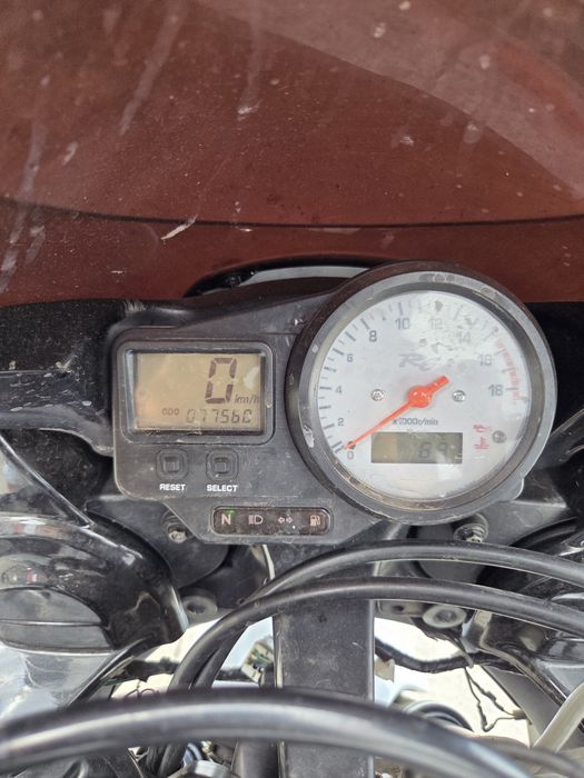 Vand yamaha r6 limitat A2