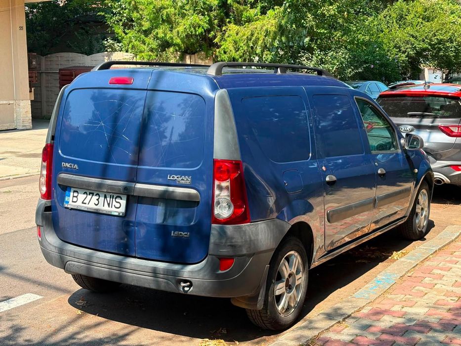 Vand dacia logan van