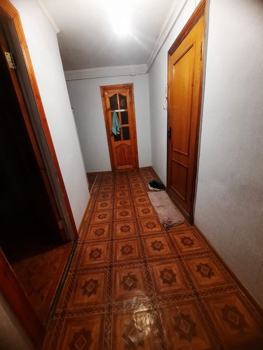 Продам 2ком.кв в районе Алтын алма