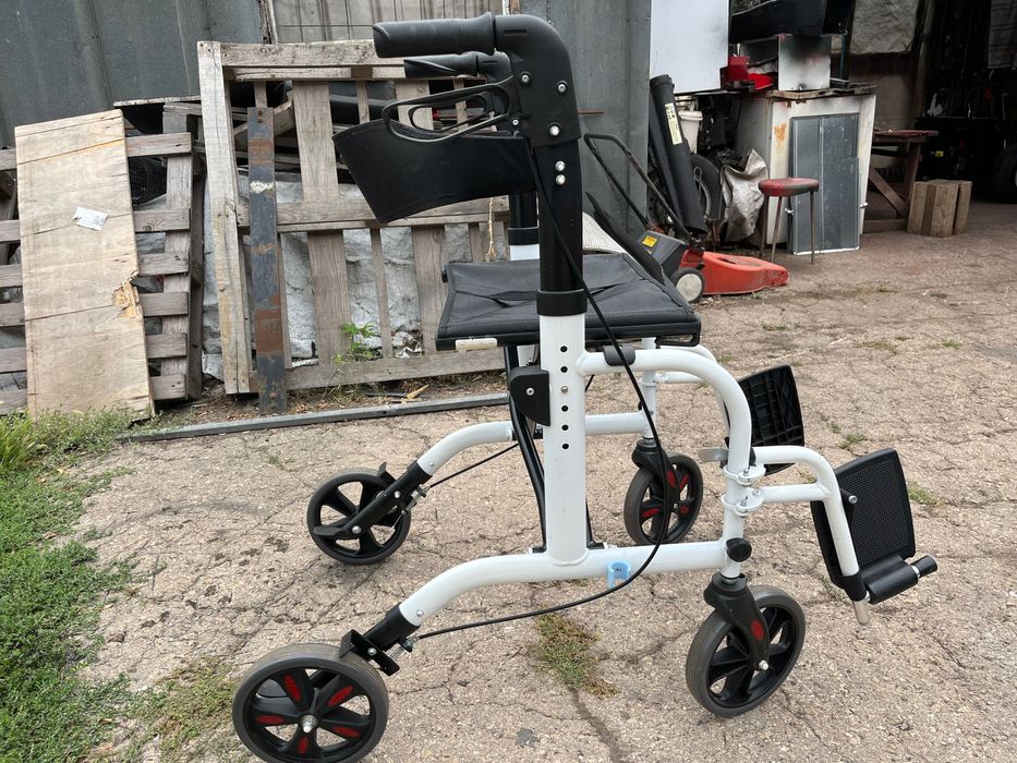 Ръчна инвалидна количка