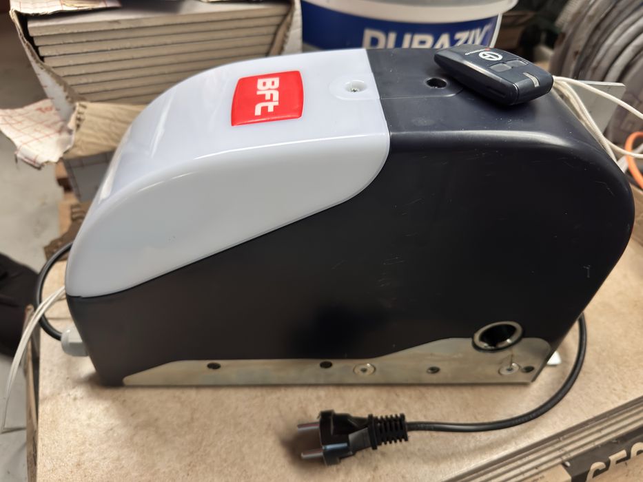 automatizare usa de acces garaj sectionala si hala BFT ARGO BT A20