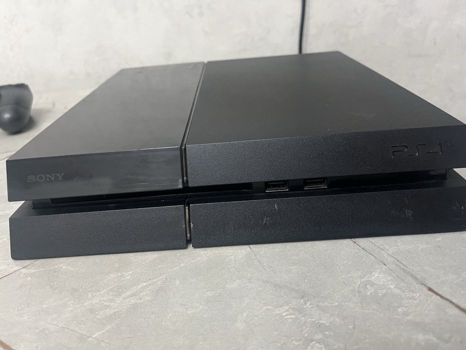 Сони плейстейшн 4