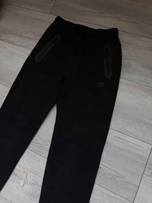 Мъжко! Чисто нов оригинален анцуг Nike Tech Fleece Oh pant