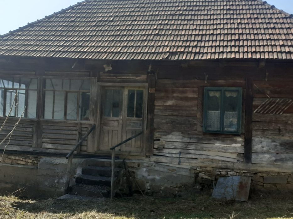 Casă de vânzare la munte