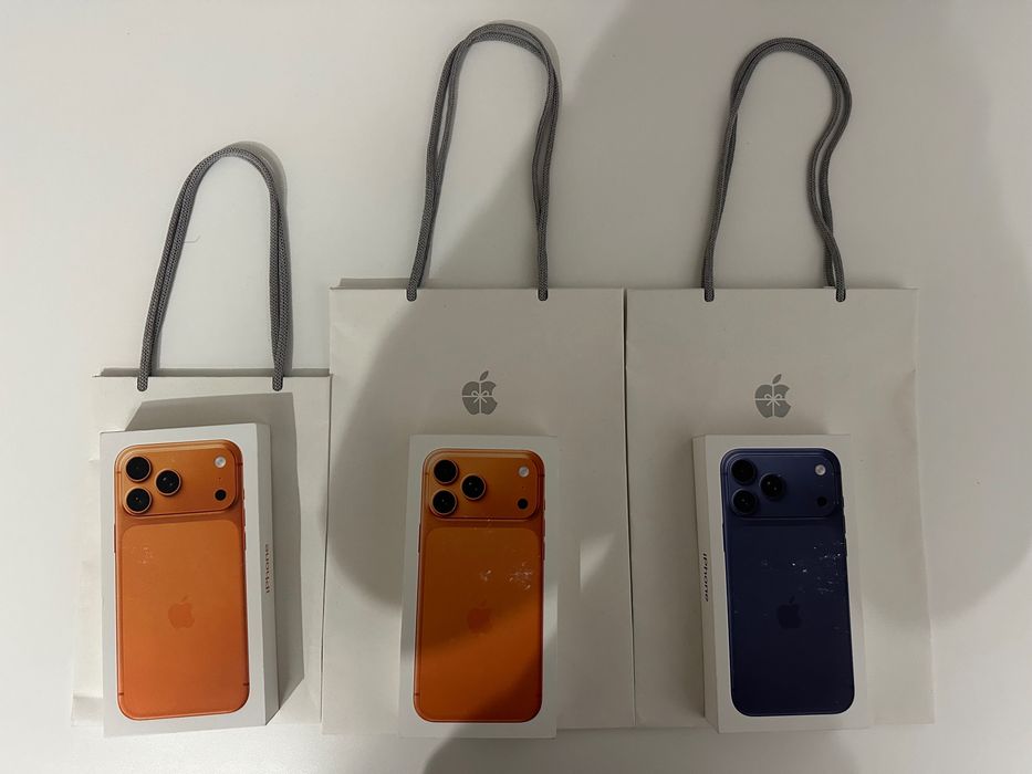 iPhone 17 Pro Max – 512GB, цвят Cosmic Orange
чисто нов.