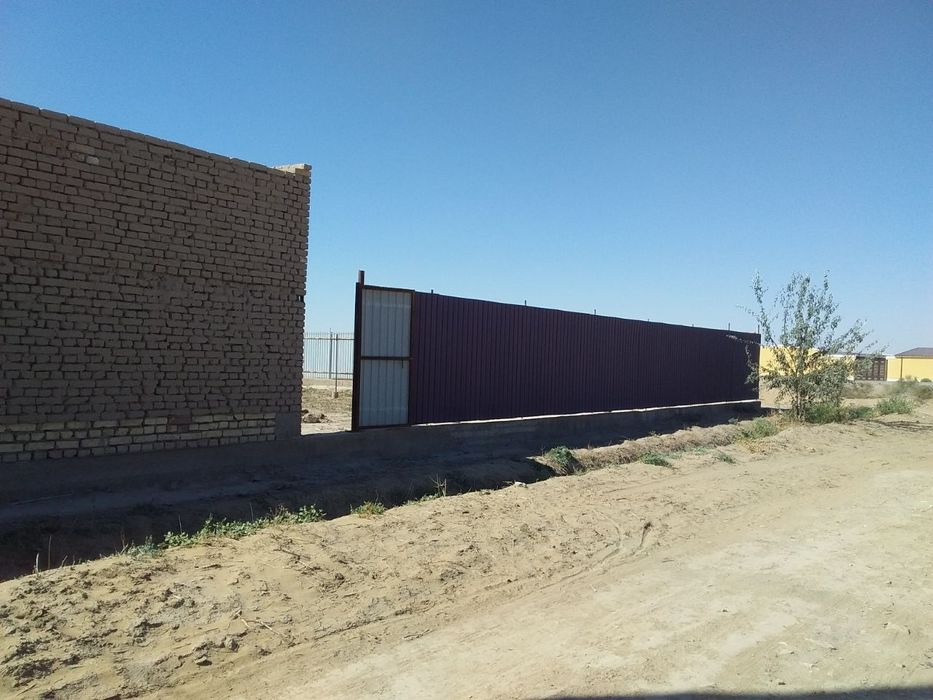 Учховизда крушить тугаламаган жай сатилади 1050 кв 16500 $